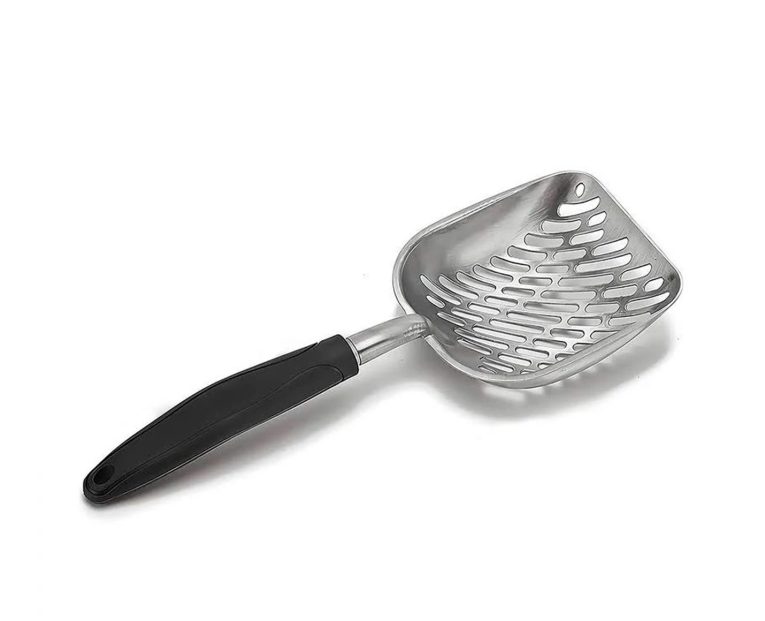 Two-Brothers-Pala-Sanitaria-The-Poop-Scoop-02