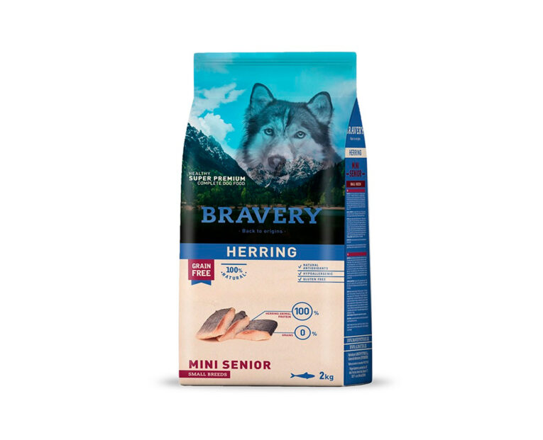 Bravery-Senior-Mini-Breeds-Herring-01